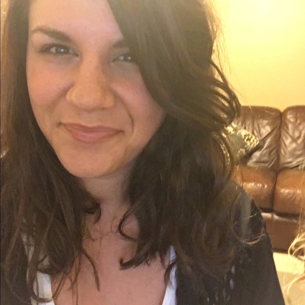 Meet your Posher, Stacey